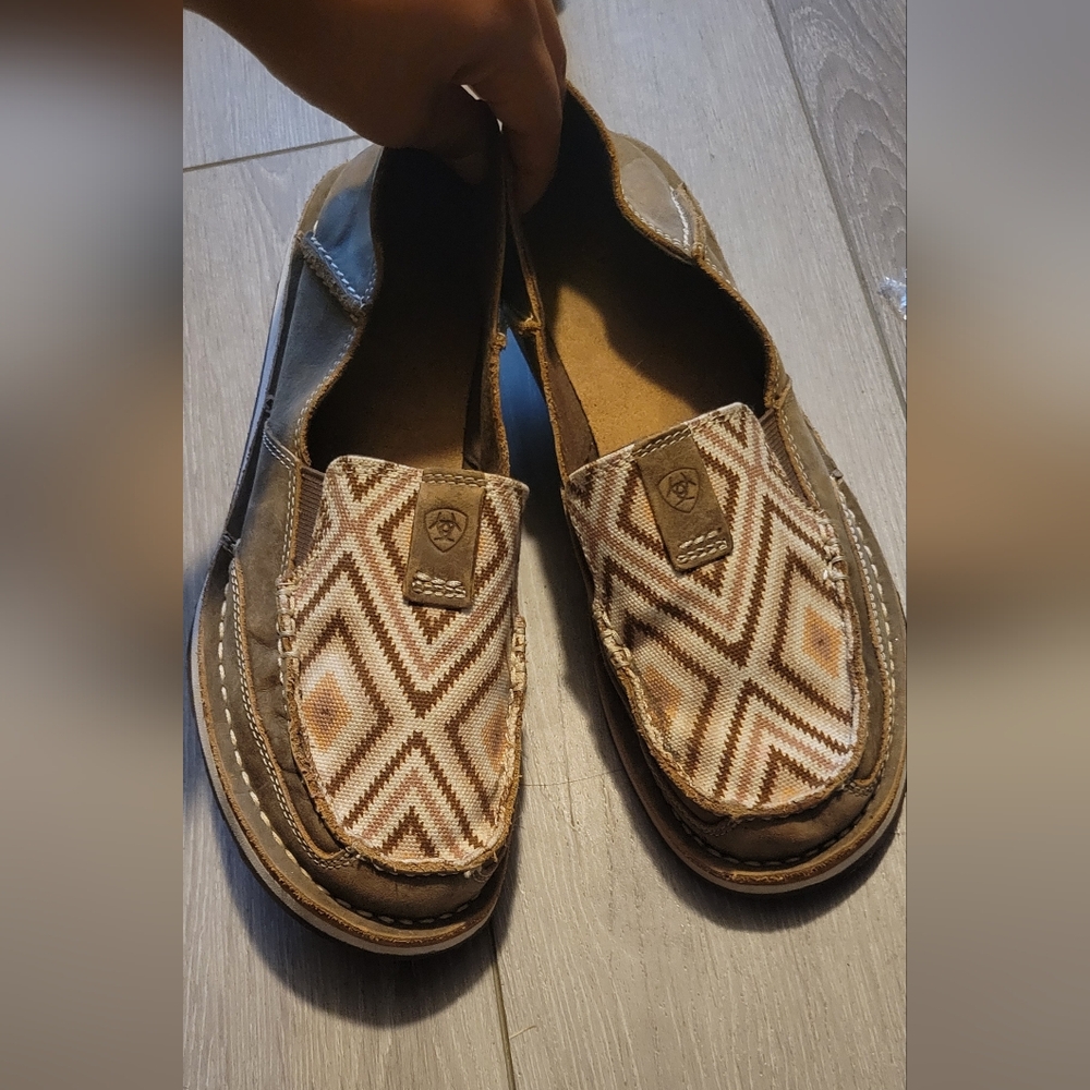 Ariat Women Shoes
